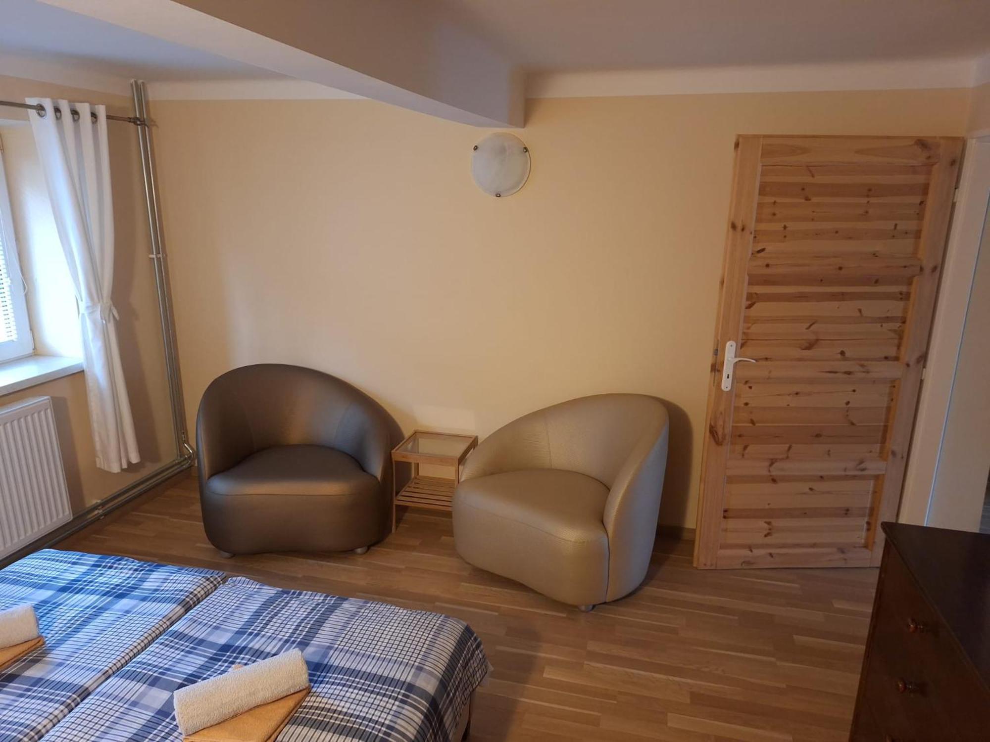 פישטני Star Apartments מראה חיצוני תמונה