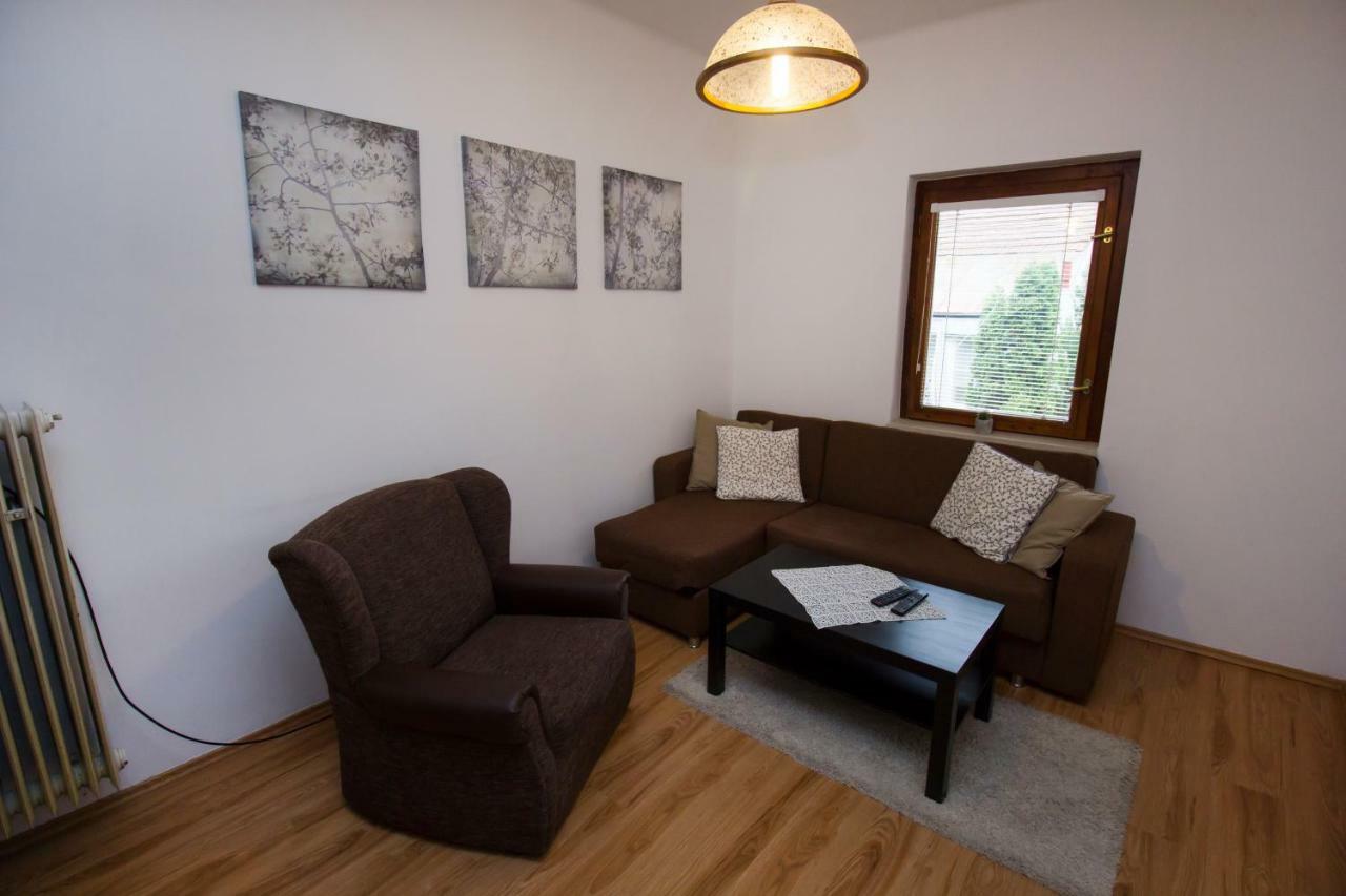פישטני Star Apartments מראה חיצוני תמונה
