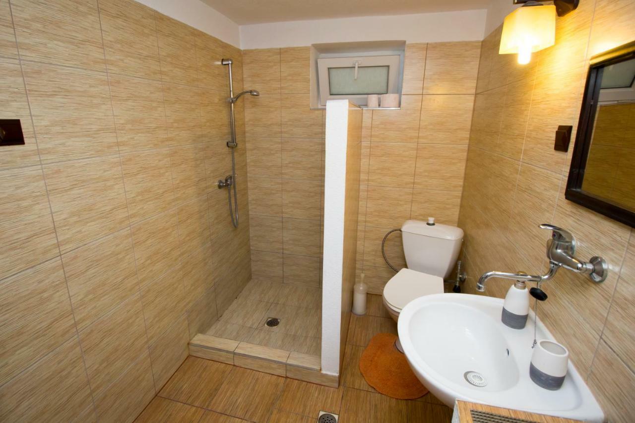 פישטני Star Apartments מראה חיצוני תמונה