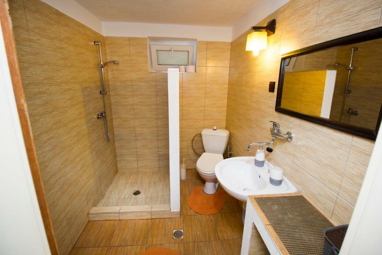 פישטני Star Apartments מראה חיצוני תמונה
